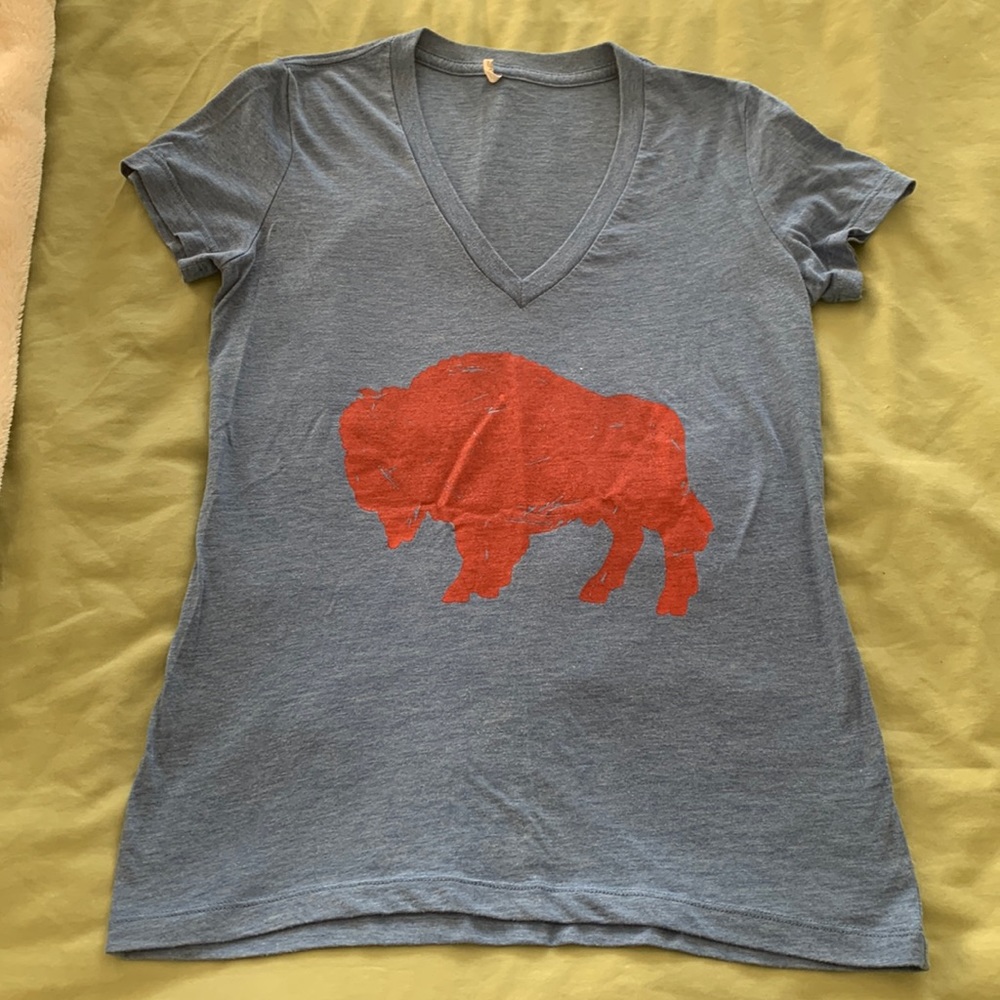 Buffalo Bills v neck